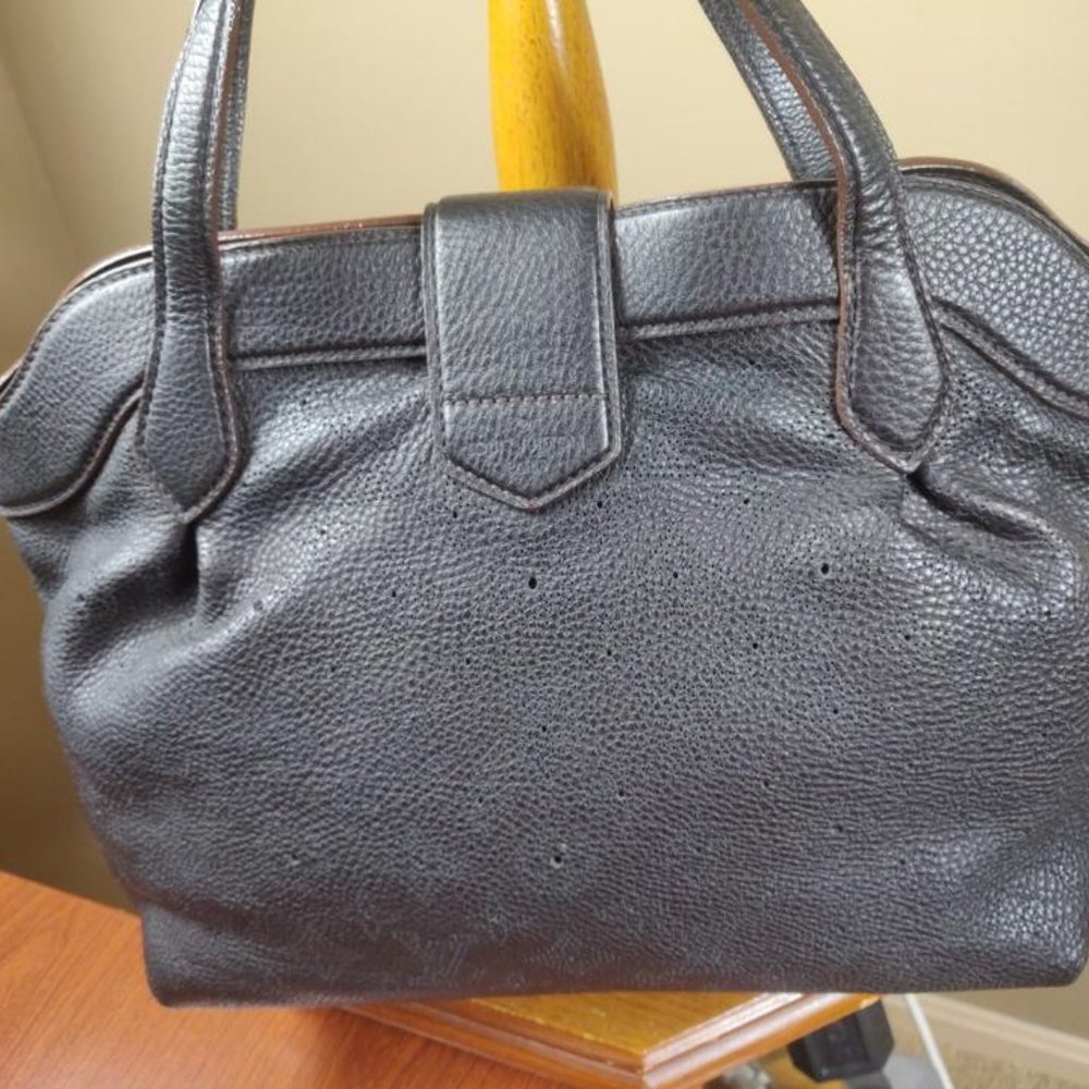 Louis Vuitton Mahina Cirrus Pm Purse Navy Blue - Picture 4 of 14